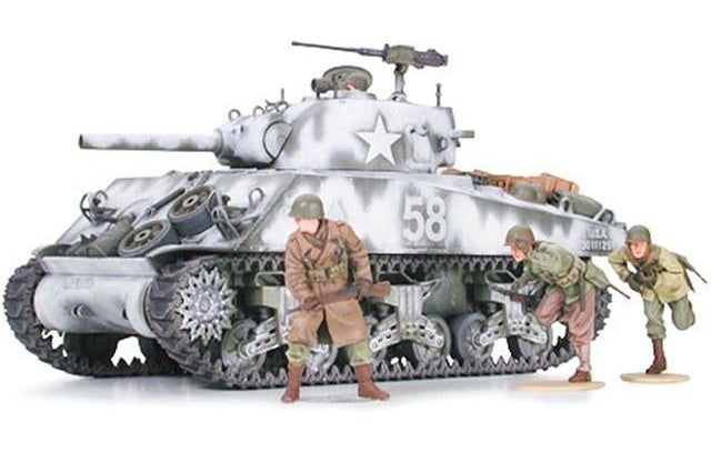 Char d'infanterie M4A3 Sherman Howitzer 105mm 1/35