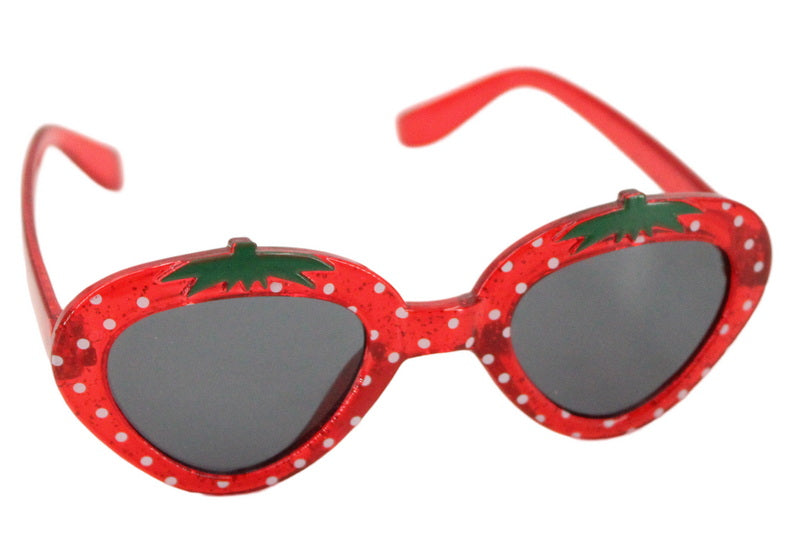 Lunette soleil enfant fraise